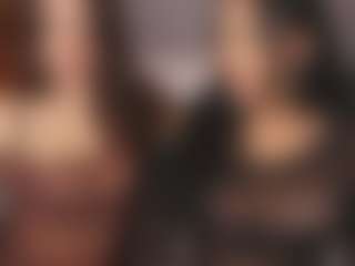 Emperatriz y Linsey's Live Sex Cam Show
