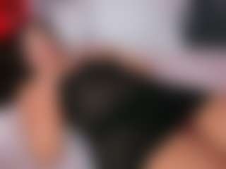 Emperatriz y Linsey's Live Sex Cam Show