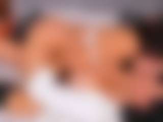 Emperatriz y Linsey's Live Sex Cam Show