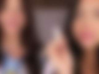 Emperatriz y Linsey's Live Sex Cam Show
