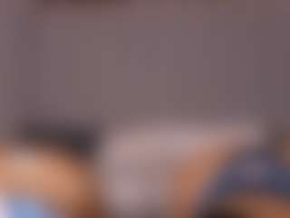 Emperatriz y Linsey's Live Sex Cam Show