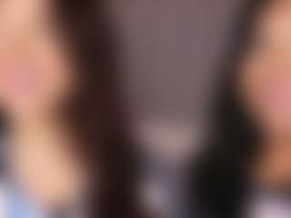 Emperatriz y Linsey's Live Sex Cam Show