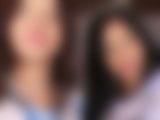 Emperatriz y Linsey's Live Sex Cam Show
