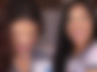 Emperatriz y Linsey's Live Sex Cam Show