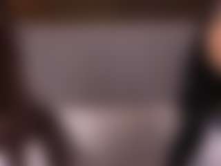 Emperatriz y Linsey's Live Sex Cam Show