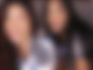 Emperatriz y Linsey's Live Sex Cam Show