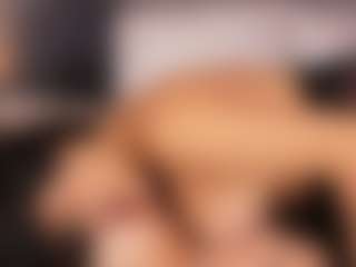 Emperatriz y Linsey's Live Sex Cam Show
