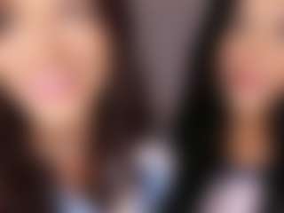 Emperatriz y Linsey's Live Sex Cam Show