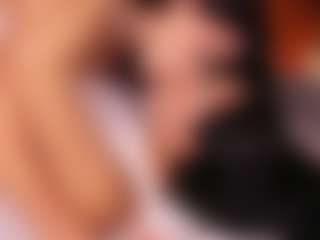 Emperatriz y Linsey's Live Sex Cam Show