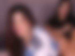 Emperatriz y Linsey's Live Sex Cam Show