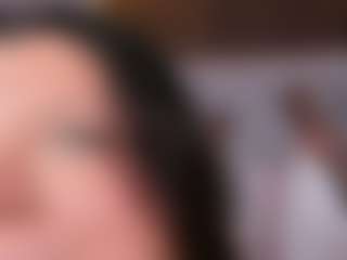 Emperatriz y Linsey's Live Sex Cam Show