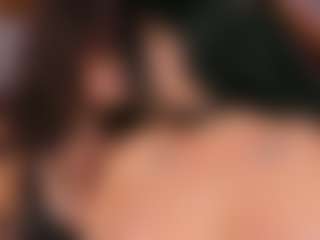 Emperatriz y Linsey's Live Sex Cam Show