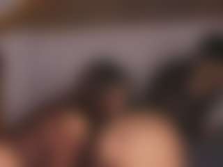 Emperatriz y Linsey's Live Sex Cam Show