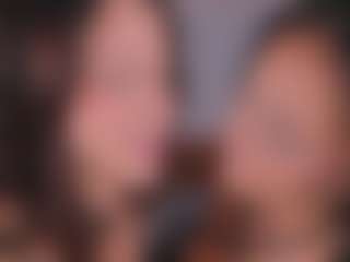 Emperatriz y Linsey's Live Sex Cam Show