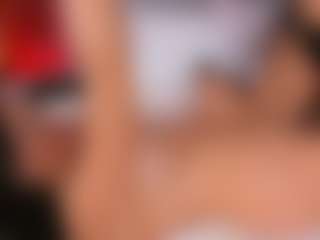 Emperatriz y Linsey's Live Sex Cam Show