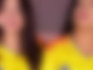Emperatriz y Linsey's Live Sex Cam Show