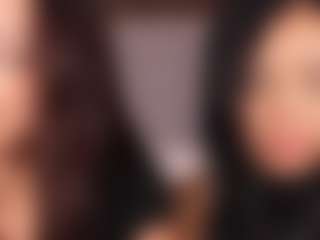 Emperatriz y Linsey's Live Sex Cam Show