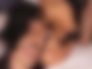 Emperatriz y Linsey's Live Sex Cam Show