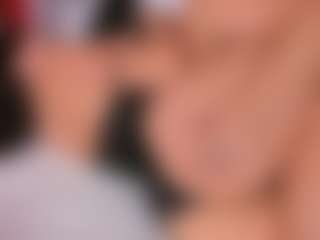 Emperatriz y Linsey's Live Sex Cam Show