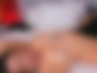 Emperatriz y Linsey's Live Sex Cam Show