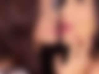 Emperatriz y Linsey's Live Sex Cam Show