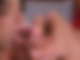 Emperatriz y Linsey's Live Sex Cam Show