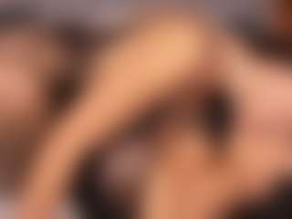 Emperatriz y Linsey's Live Sex Cam Show