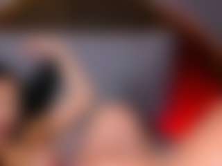Emperatriz y Linsey's Live Sex Cam Show