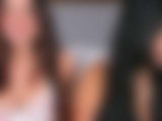 Emperatriz y Linsey's Live Sex Cam Show