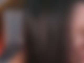 Emperatriz y Linsey's Live Sex Cam Show