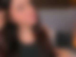 Emperatriz y Linsey's Live Sex Cam Show