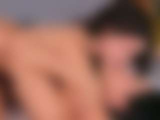 Emperatriz y Linsey's Live Sex Cam Show