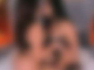 Emperatriz y Linsey's Live Sex Cam Show