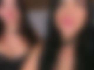 Emperatriz y Linsey's Live Sex Cam Show