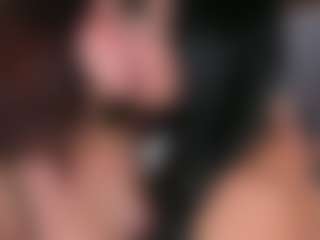 Emperatriz y Linsey's Live Sex Cam Show