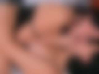 Emperatriz y Linsey's Live Sex Cam Show