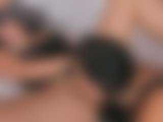 Emperatriz y Linsey's Live Sex Cam Show