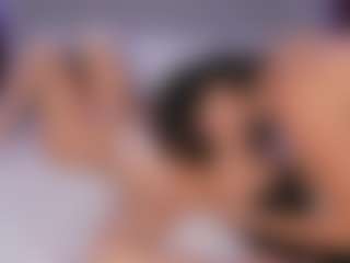 Emperatriz y Linsey's Live Sex Cam Show