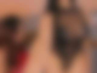 Emperatriz y Linsey's Live Sex Cam Show