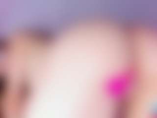 Live cam show with NicoleBlake - Thin on live18s.com