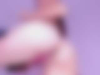 Live cam show with NicoleBlake - Smoking on Camiplay Live