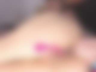 Live cam show with NicoleBlake - Blonde Hair on live18s.com