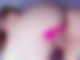 Live cam show with NicoleBlake - Skinny on dropp.cam