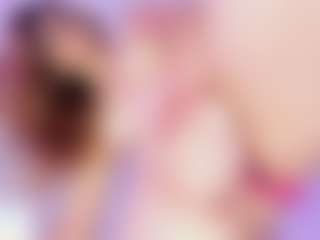 Live cam show with NicoleBlake - Smoking on crypto-cams