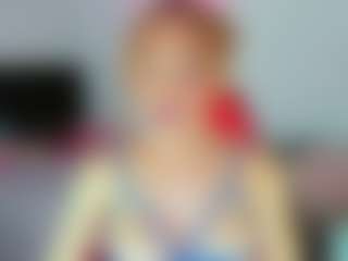 Live cam show with Alexandra-Sexx - Brown Hair on liverealitysex.com