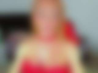 Live cam show with Alexandra-Sexx - Blue Eyes on AdultVida.com