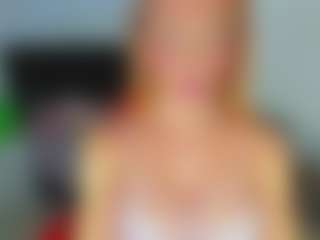 Live cam show with Alexandra-Sexx - HD on CamSextacy