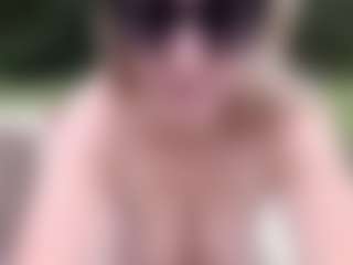 LucyAllen4201's Live Sex Cam Show