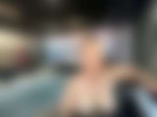 LucyAllen4201's Live Sex Cam Show