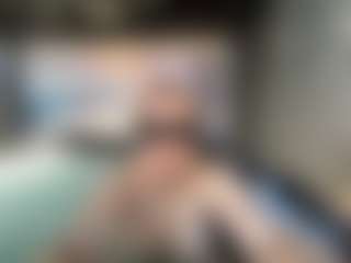 LucyAllen4201's Live Sex Cam Show